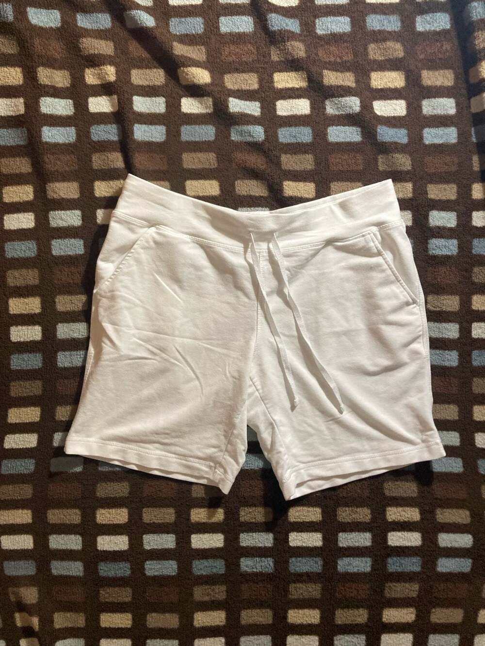 Danskin Now White Drawstring Athletic Shorts Size L/G (12-14)